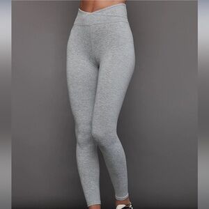 CARBON38 Wrap Legging in Heather Melt small silver Heather grey